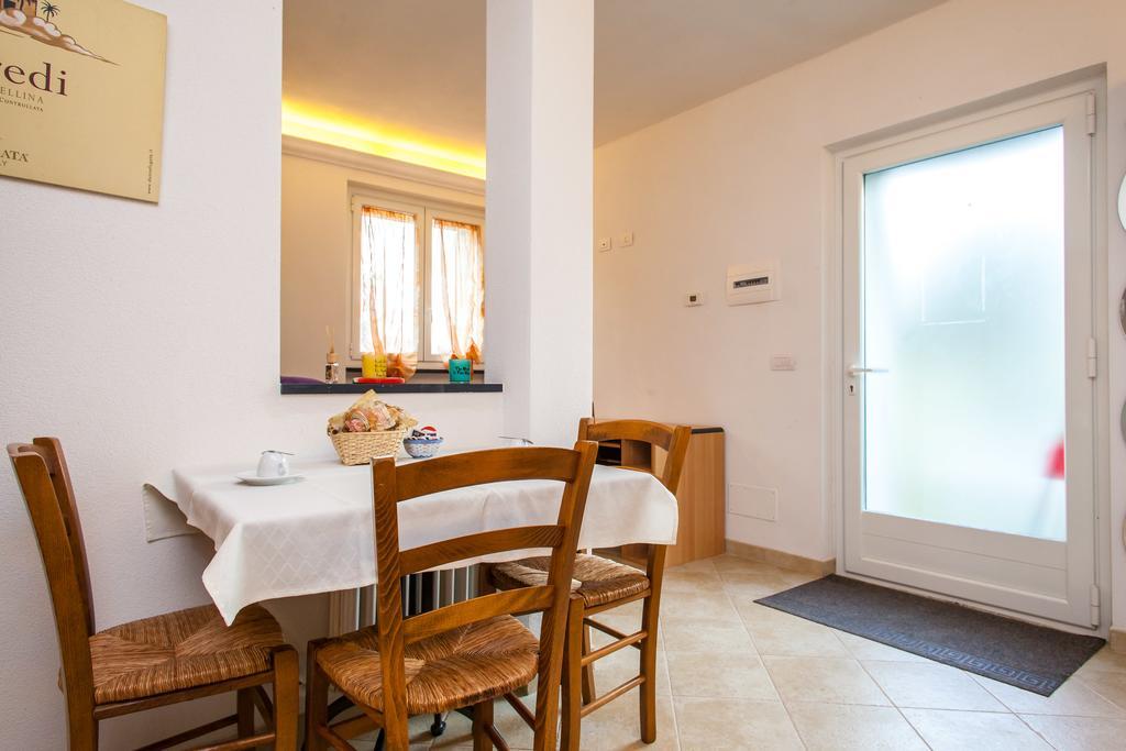 Agri Bed - L'Affittacamere In Collina - Guest Room On The Hill Lavagna Exterior photo